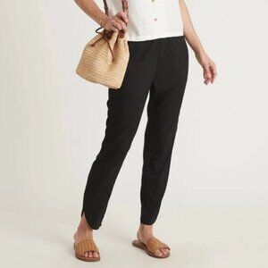 Marine Layer Allison Dolphin Hem Pull-on Ankle Pants in Black